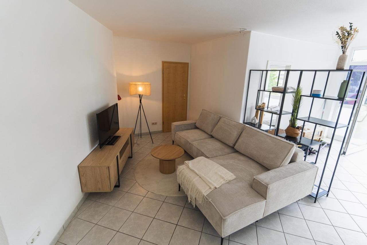 Appartment In Den Weinbergen Bei Mainz - Mit 2X Doppelzimmern, 1X Grosses Wohnzimmer, Bad & Kueche Stadecken-Elsheim Dış mekan fotoğraf